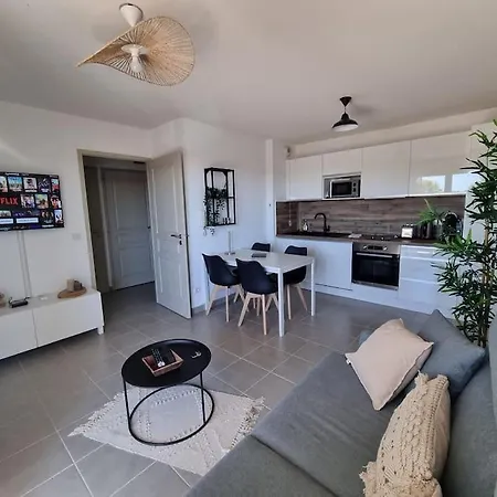 Ensoleille, Wifi-clim-gare-terrasse