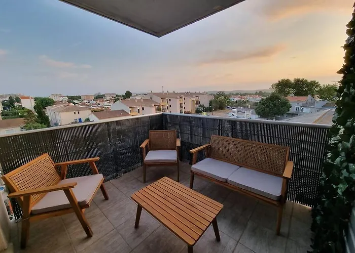 Ensoleille, Wifi-clim-gare-terrasse Apartamento *